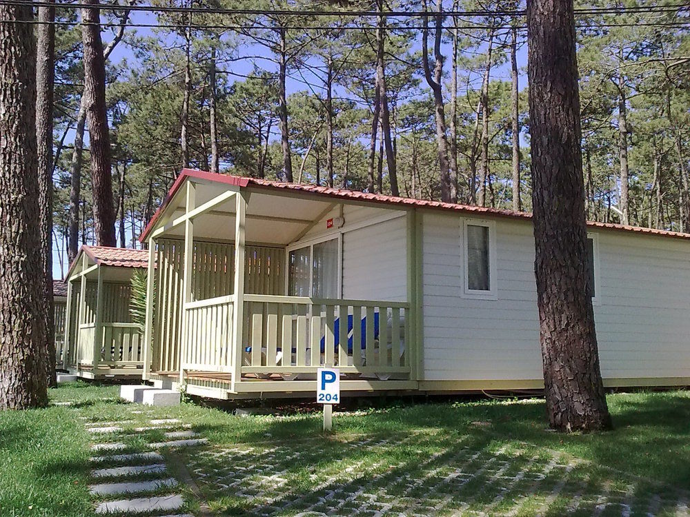 ホテルOrbitur Valado Bungalows Caravan Park ナザレ エクステリア 写真