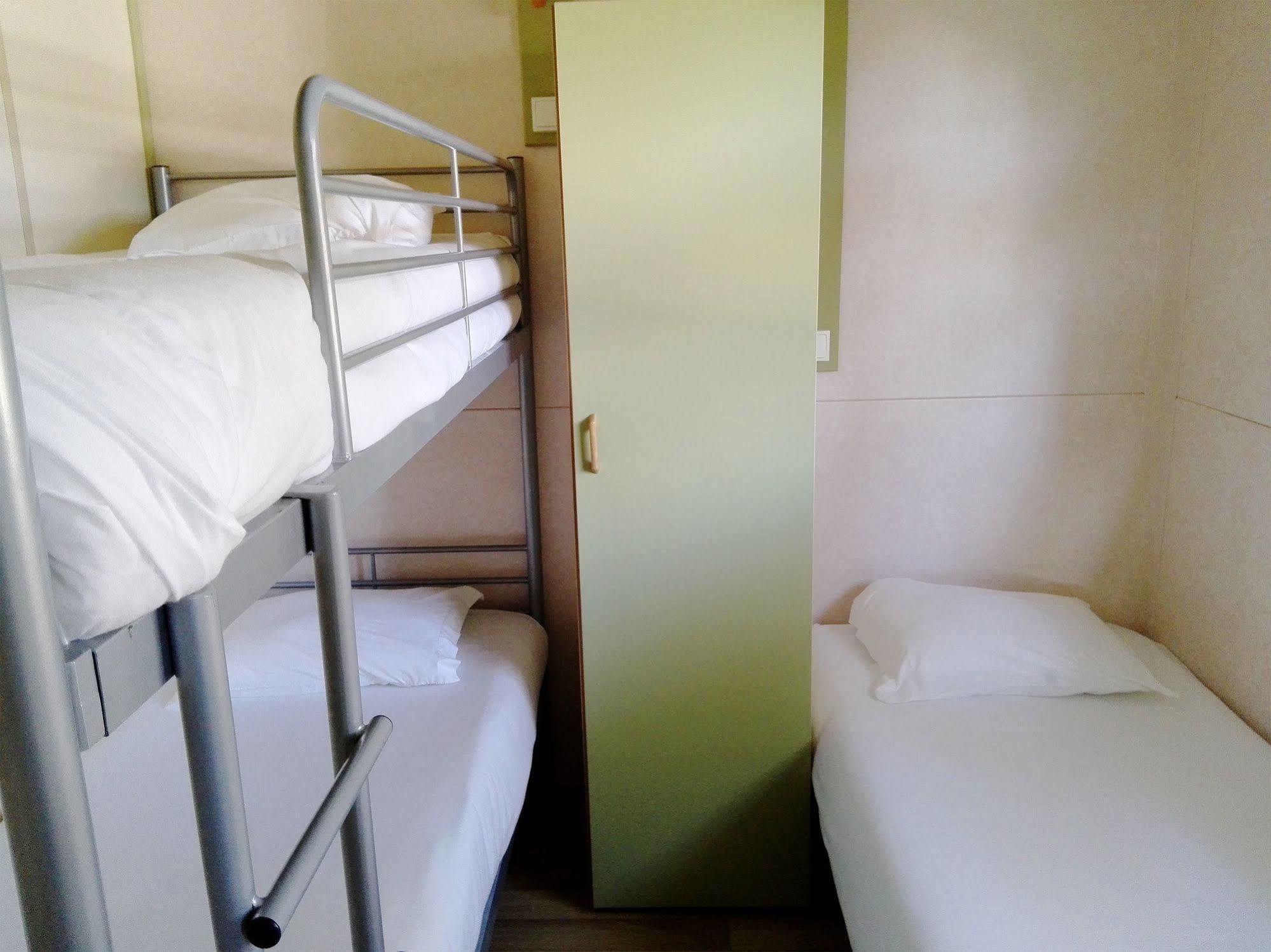 ホテルOrbitur Valado Bungalows Caravan Park ナザレ エクステリア 写真