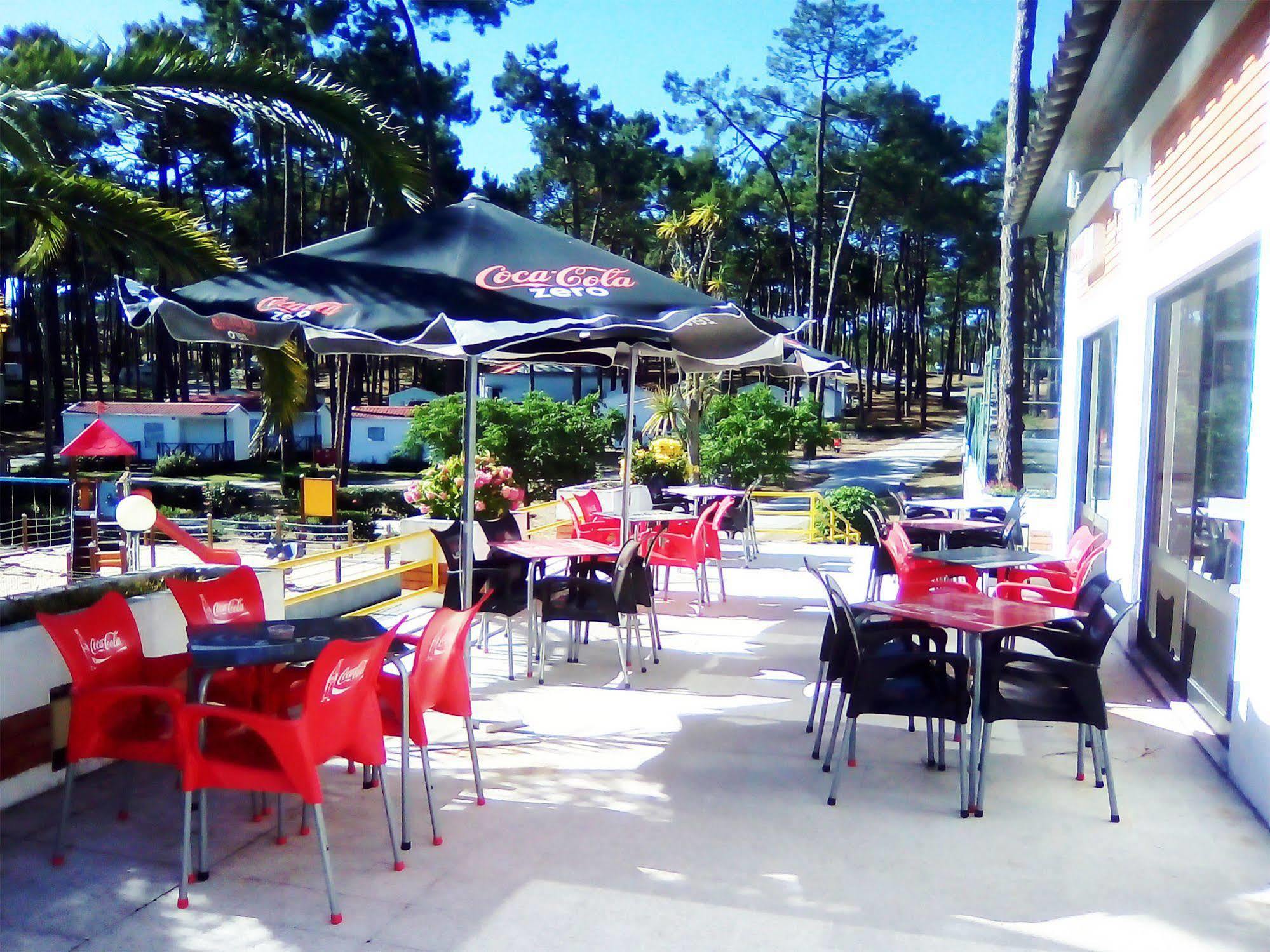 ホテルOrbitur Valado Bungalows Caravan Park ナザレ エクステリア 写真