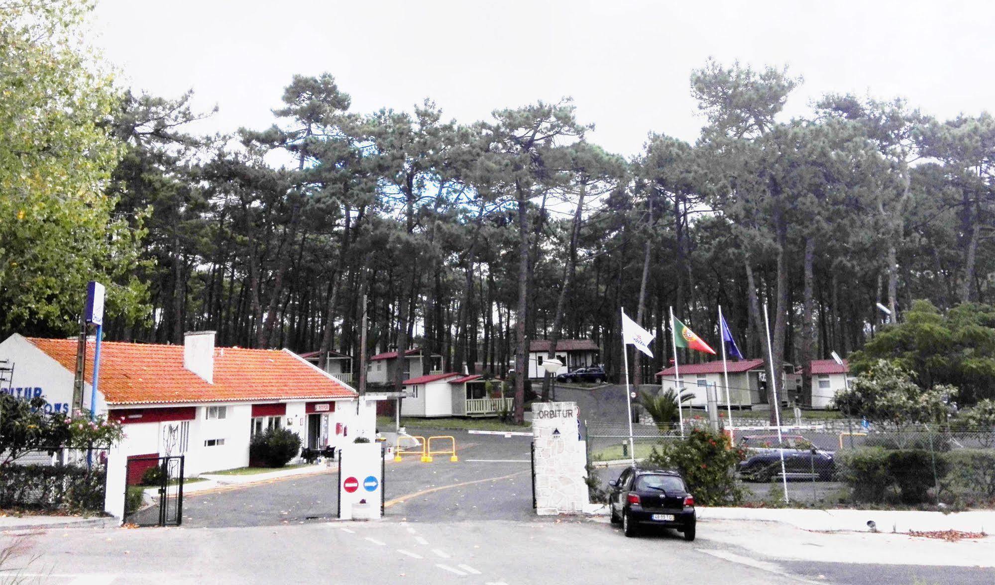 ホテルOrbitur Valado Bungalows Caravan Park ナザレ エクステリア 写真